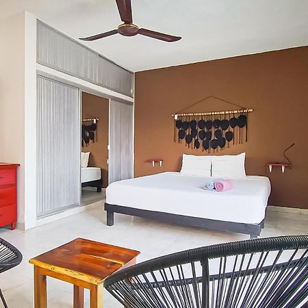 Spanglish Hostel Valladolid  Eksteriør billede